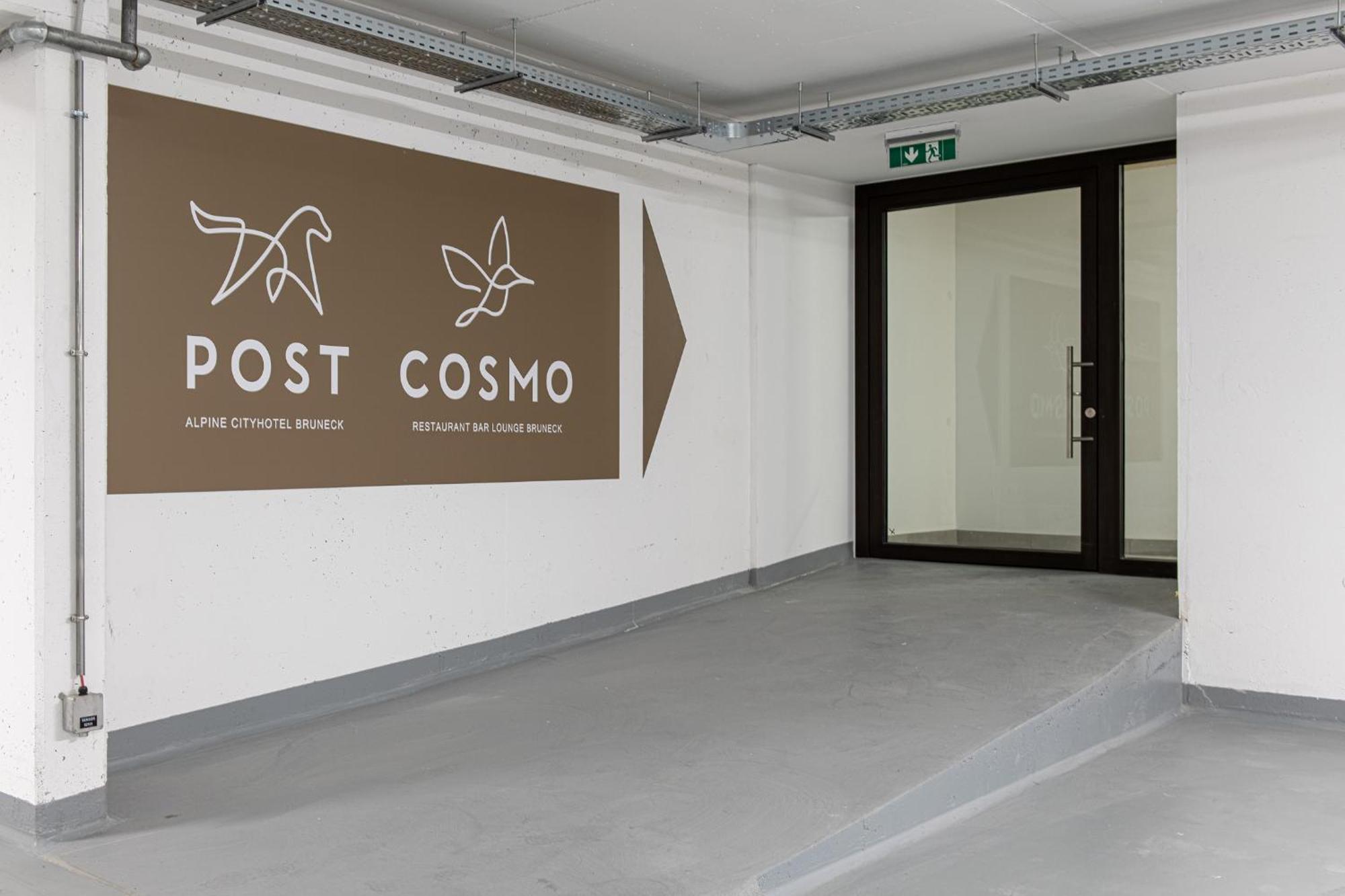 Hotel Post Alpine Cityflair Brunico Bagian luar foto